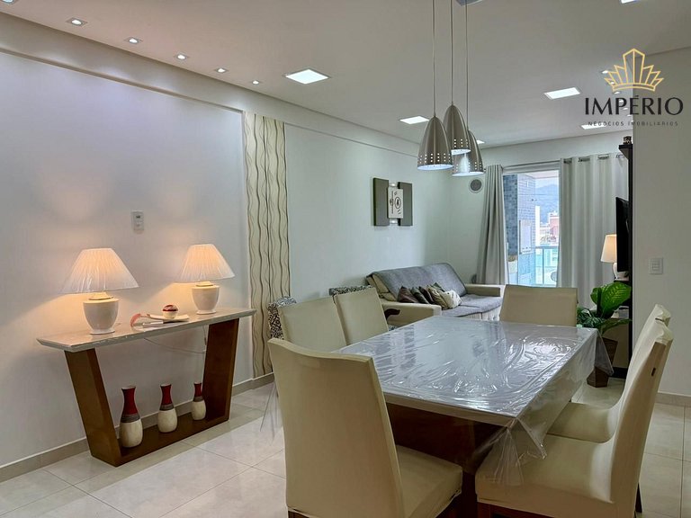 768 - Lindo apartamento a 100M na praia de Bombas