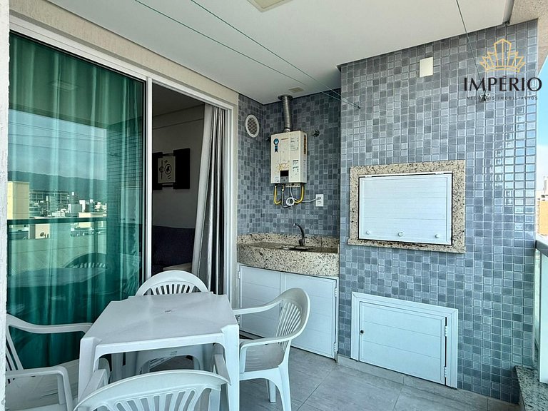 768 - Lindo apartamento a 100M na praia de Bombas